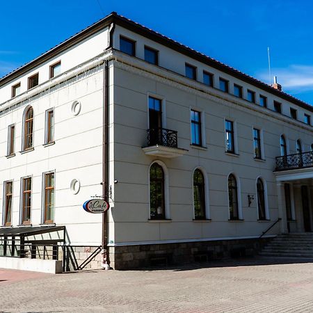 Hotel Cesis Exterior photo